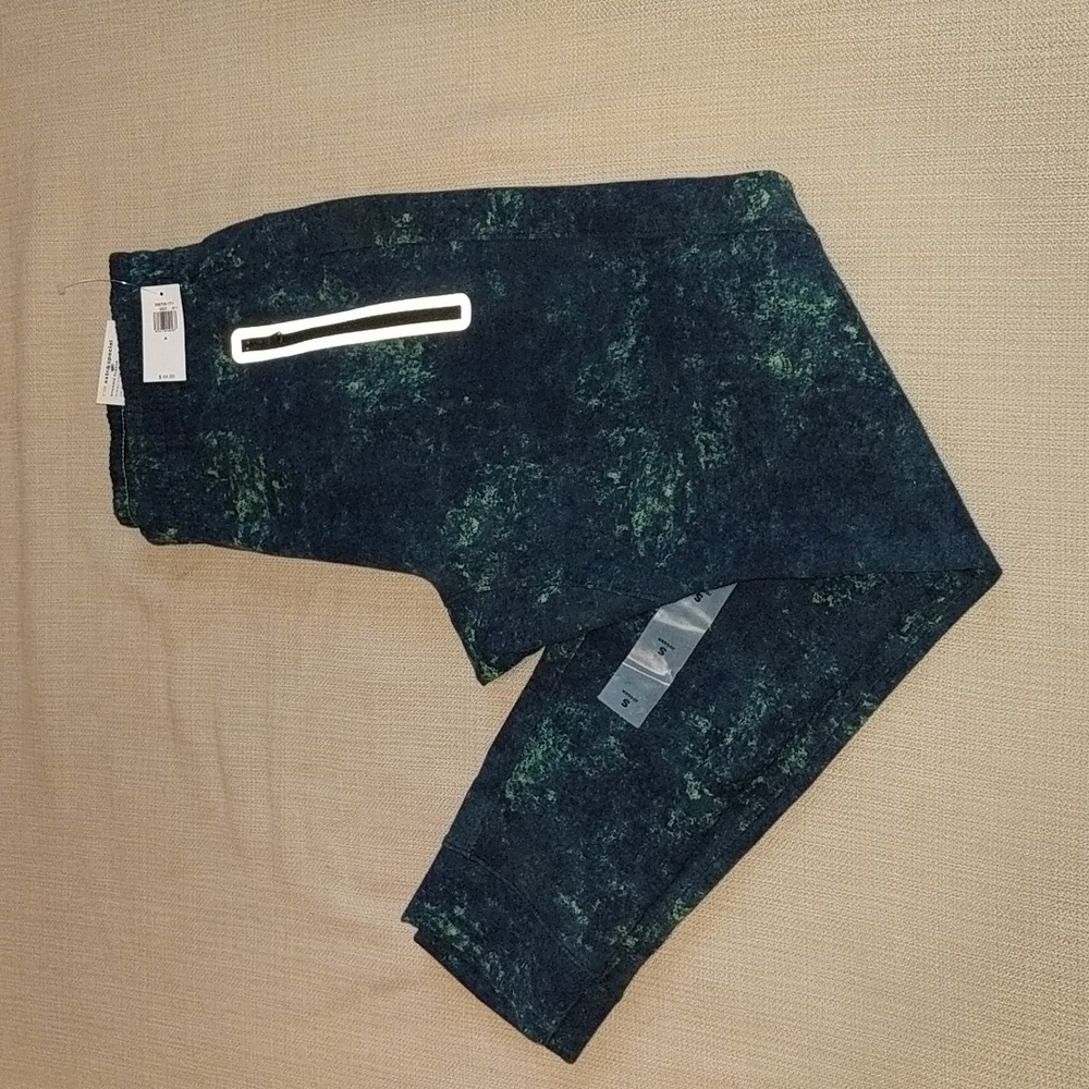 Old Navy Dynamic Fleece Jogger Pants